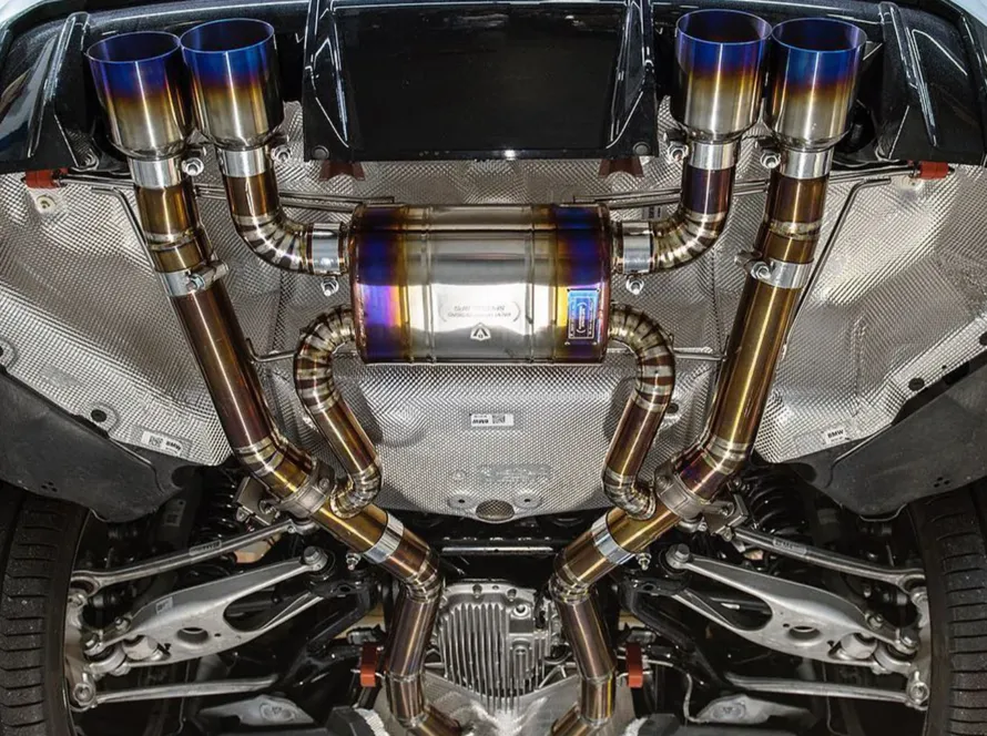 Custom exhausts - BMW M4 Compeititon